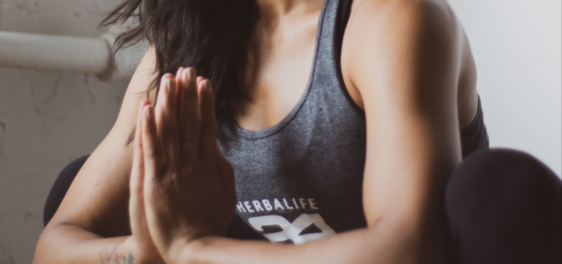 beautiful-brunette-female-1533883 beautiful-brunette-female-1533883